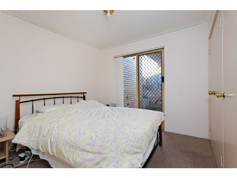 16/1-3 Stanbury Pl, Kardinya WA 6163