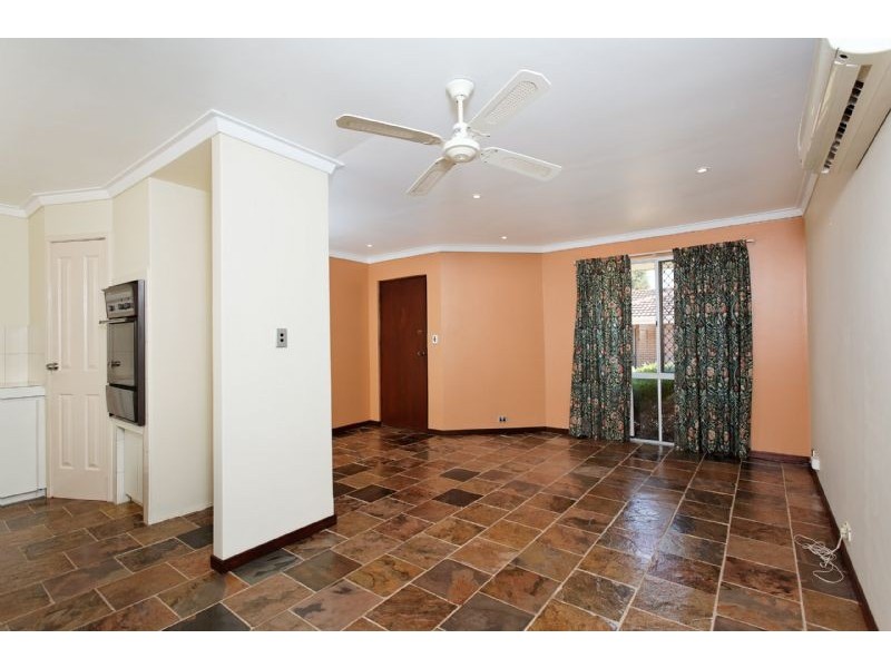 5/6-8 Pinewood Ave, Kardinya WA 6163