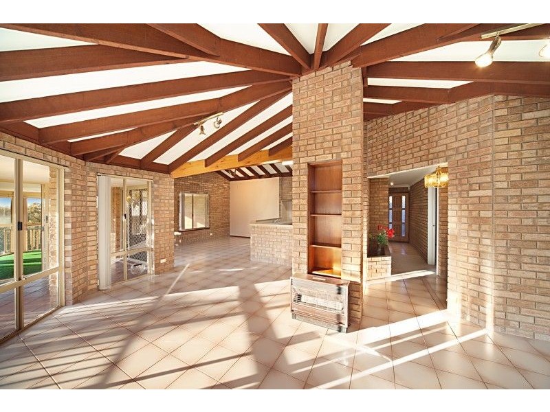 17 Coleridge Place, North Lake WA 6163