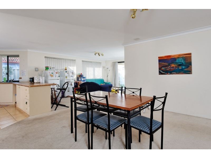 15 Beedelup Loop, Bibra Lake WA 6163