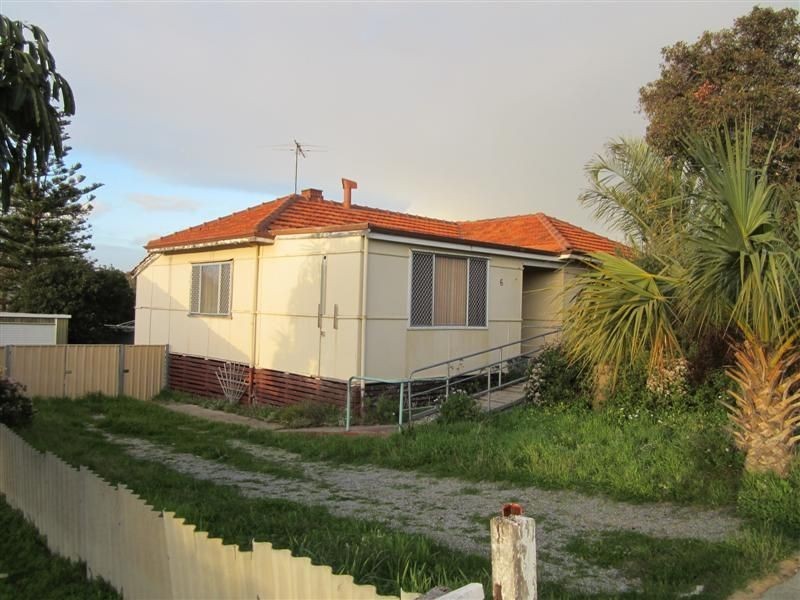 6 Starling Street, Hamilton Hill WA 6163