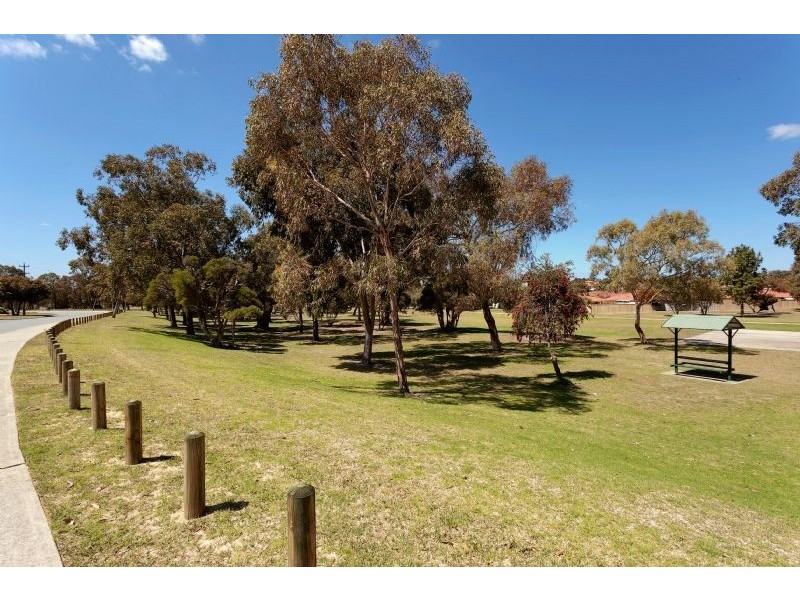 21 Sandpiper Loop, Yangebup WA 6164