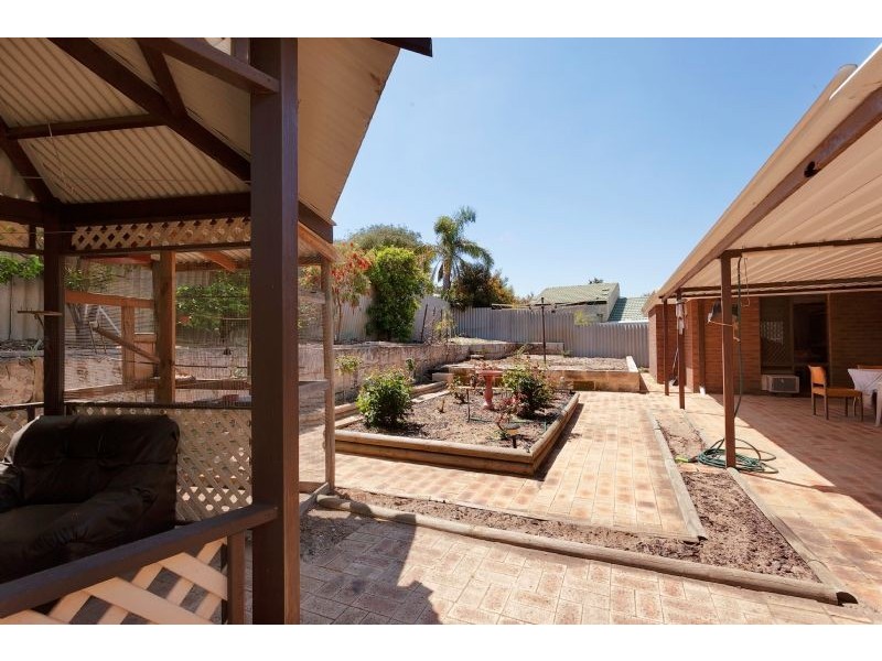 21 Sandpiper Loop, Yangebup WA 6164