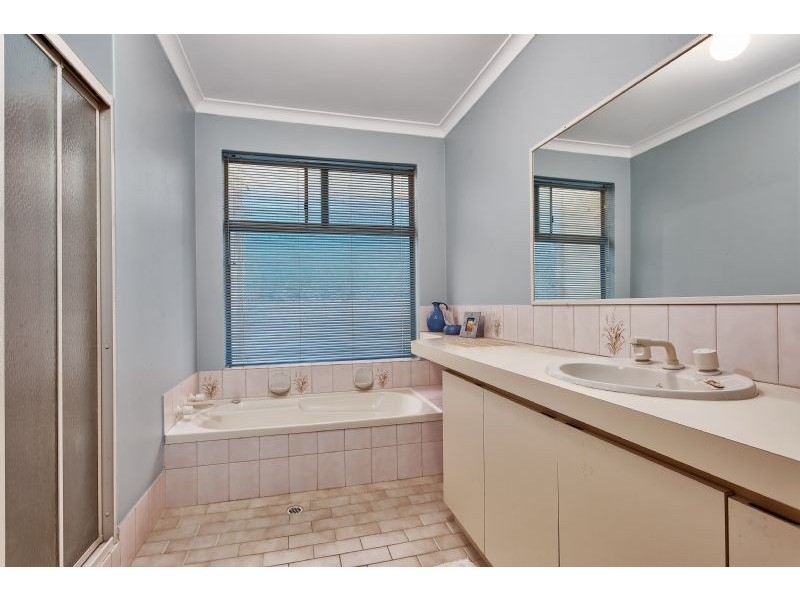 7 Bradley Court, Samson WA 6163