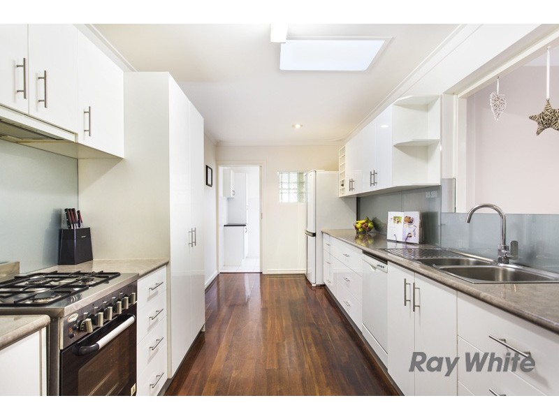 51 Davies Crescent, Kardinya WA 6163