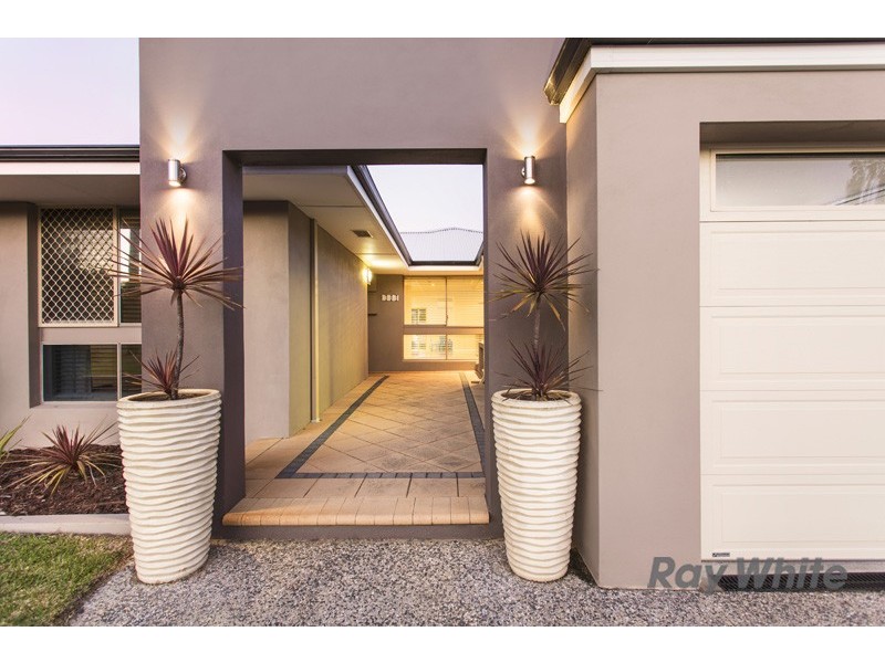 51 Davies Crescent, Kardinya WA 6163