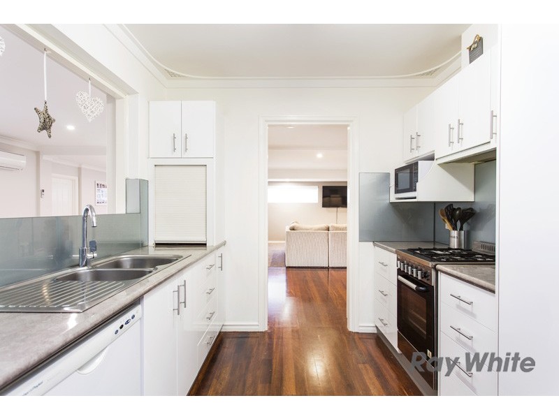 51 Davies Crescent, Kardinya WA 6163