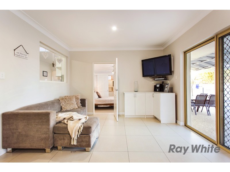 51 Davies Crescent, Kardinya WA 6163