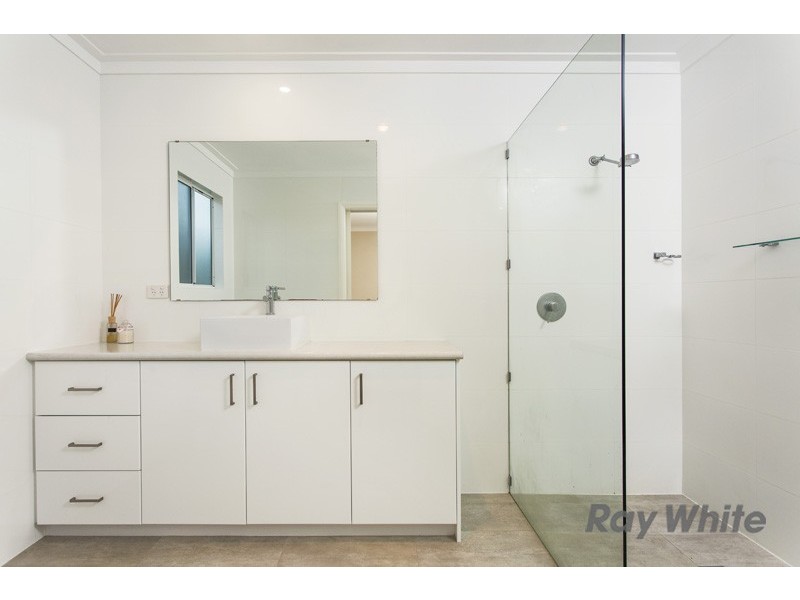 51 Davies Crescent, Kardinya WA 6163