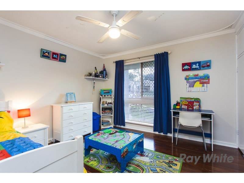 51 Davies Crescent, Kardinya WA 6163