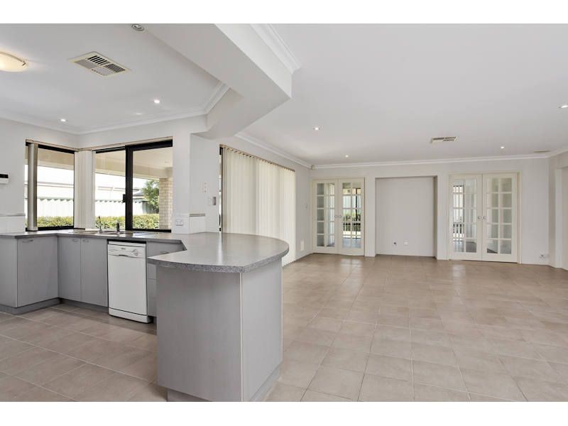 5 Freycinet Circuit, Aubin Grove WA 6164