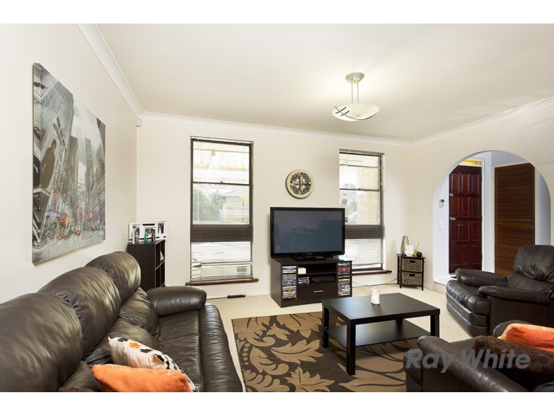 5 Loris Way, Kardinya WA 6163