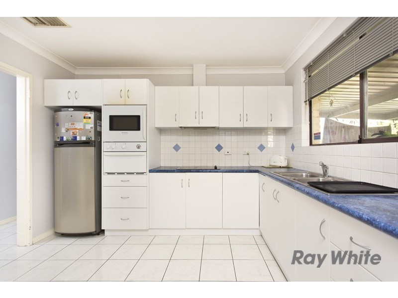 5 Loris Way, Kardinya WA 6163