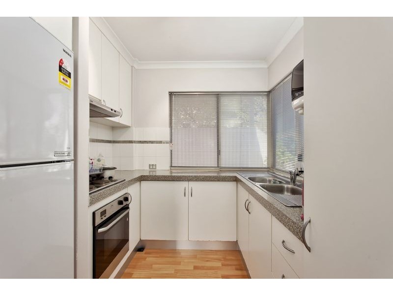 11/92-96 Gilbertson Road, Kardinya WA 6163