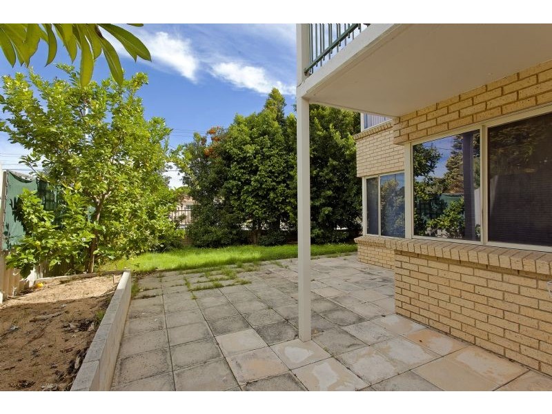 11/92-96 Gilbertson Road, Kardinya WA 6163