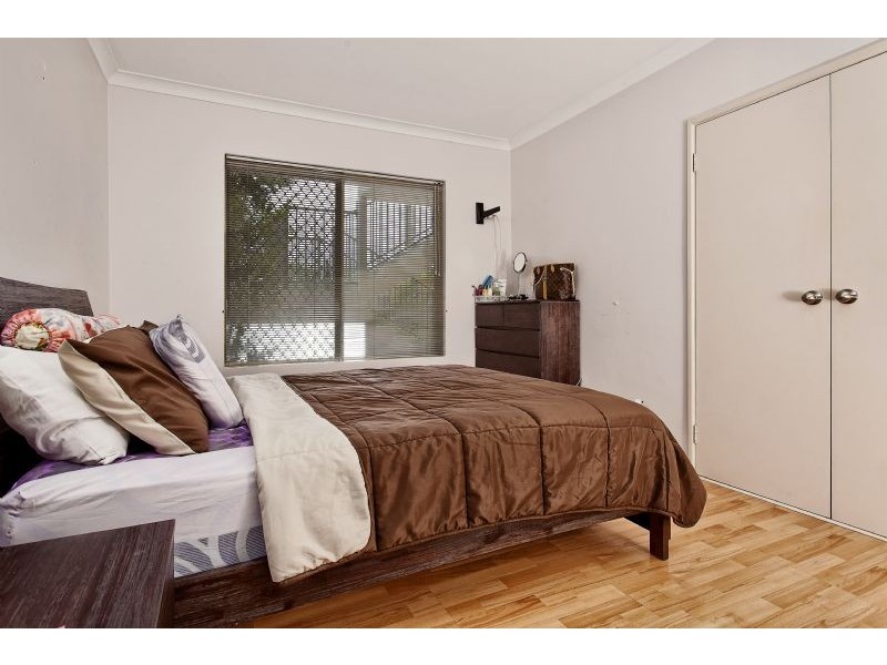 11/92-96 Gilbertson Road, Kardinya WA 6163