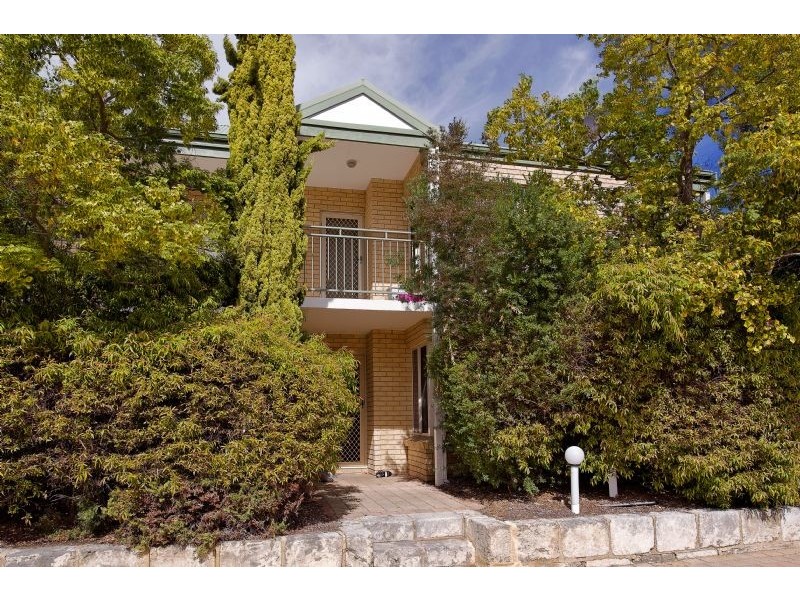 11/92-96 Gilbertson Road, Kardinya WA 6163