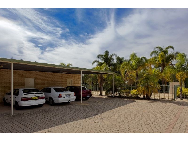11/92-96 Gilbertson Road, Kardinya WA 6163