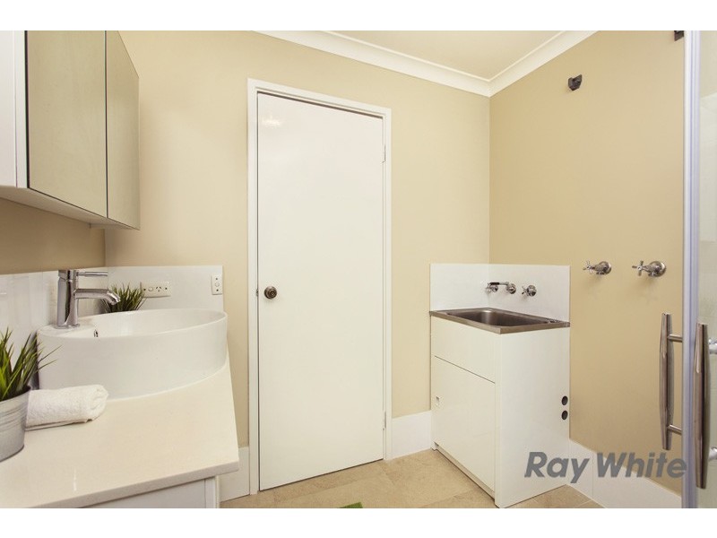 11/35 Winnacott Street, Willagee WA 6156