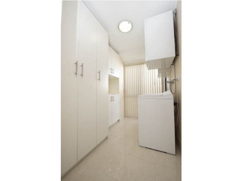 14 Canopus Loop, Hammond Park WA 6164