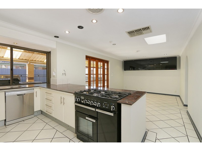 29 London Way, Bateman WA 6150