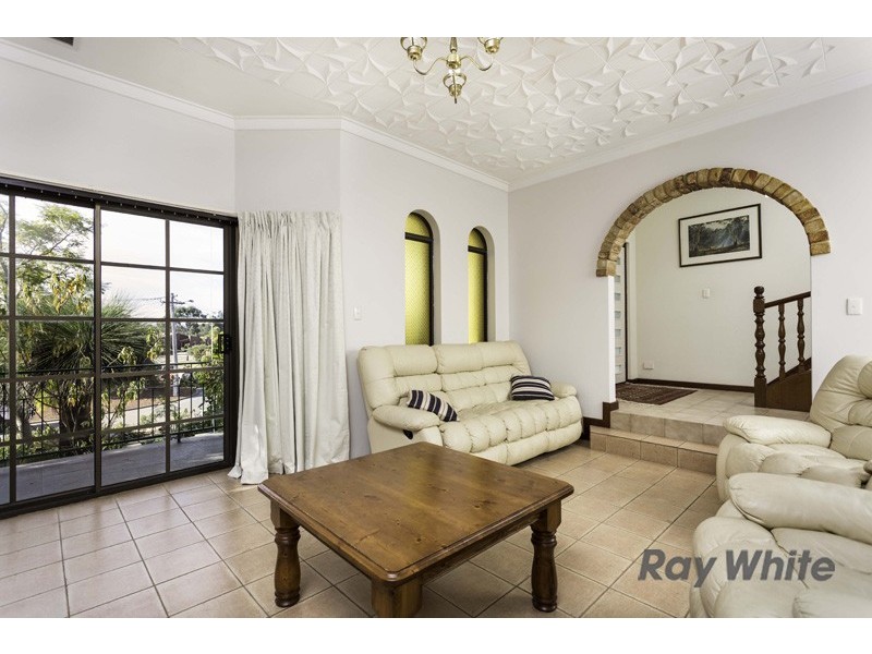 13 Waltham Court, Bateman WA 6150