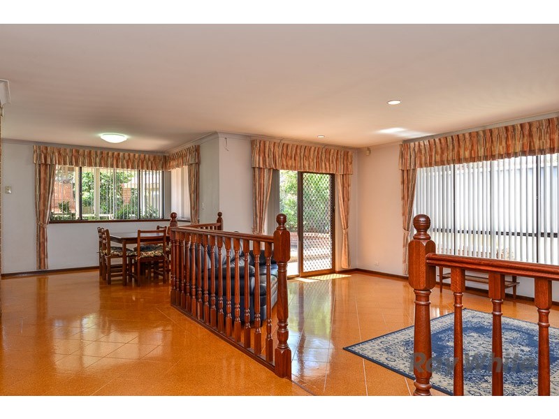 9 Norfolk Court, Bateman WA 6150