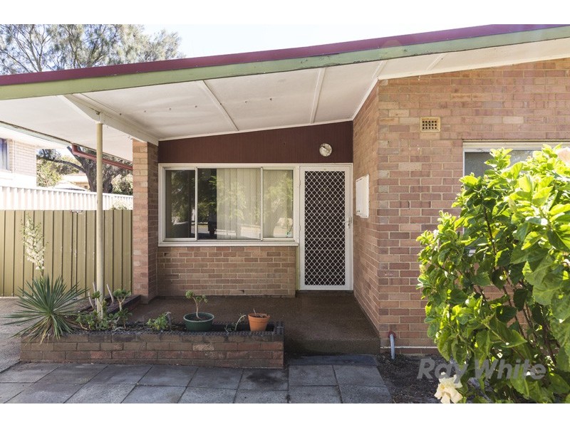 60 Archidamus Road, Coolbellup WA 6163