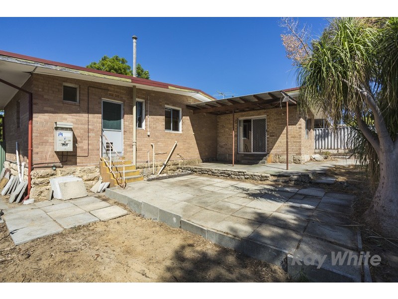 60 Archidamus Road, Coolbellup WA 6163