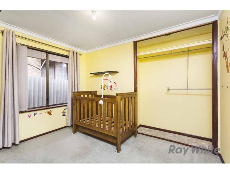 8 McCombe Ave, Samson WA 6163