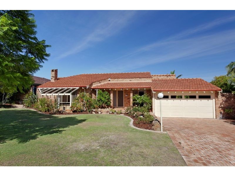 4 Austin Place, Winthrop WA 6150