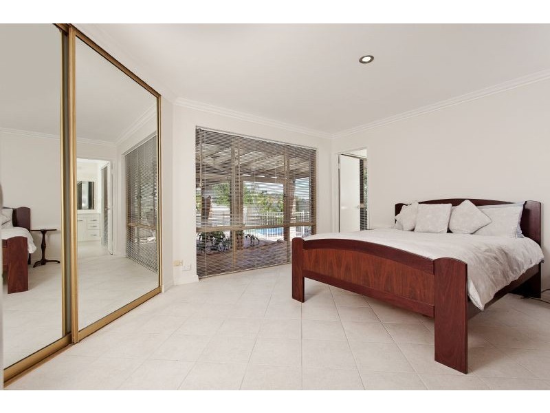 4 Austin Place, Winthrop WA 6150