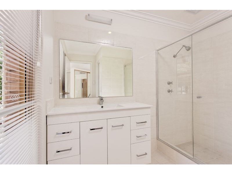 4 Austin Place, Winthrop WA 6150