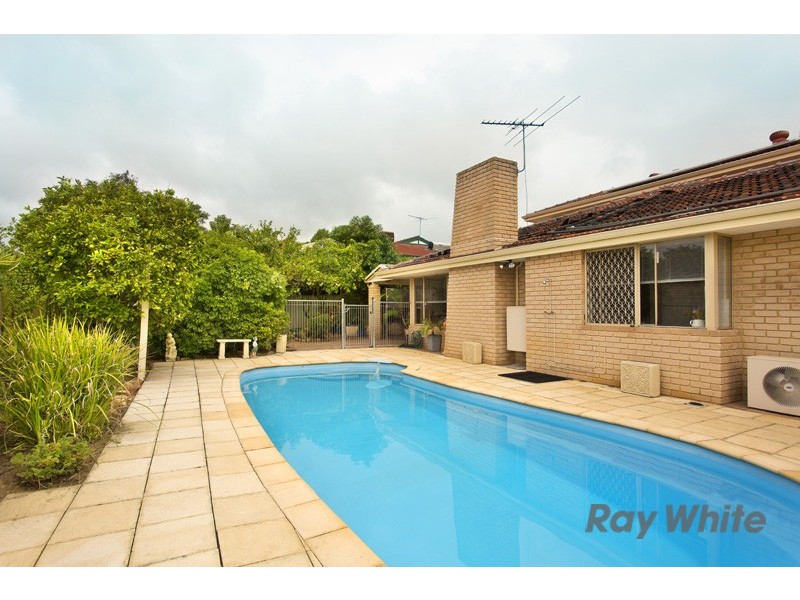 23 Reid Street, Kardinya WA 6163