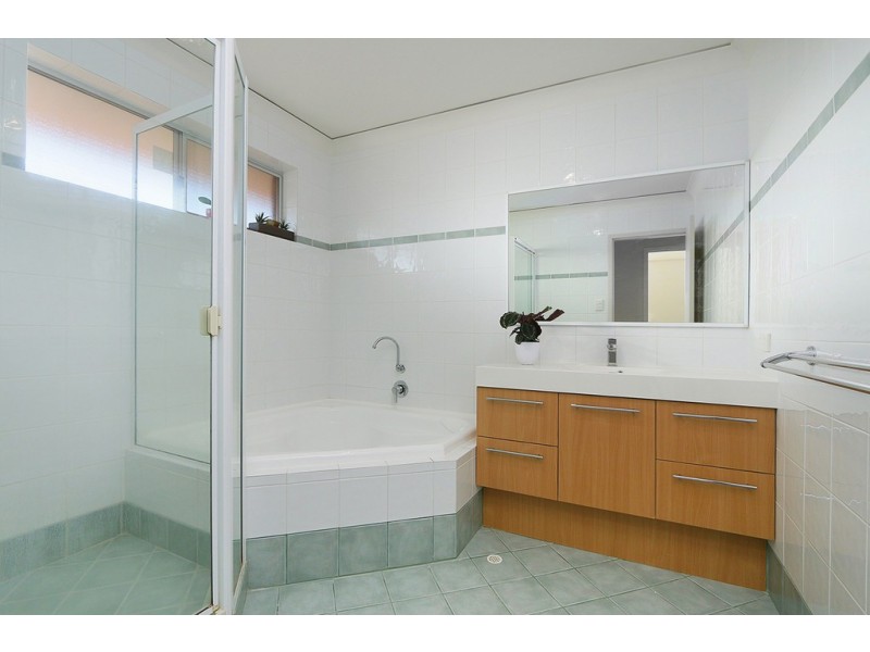 10 Kidson Street, Kardinya WA 6163