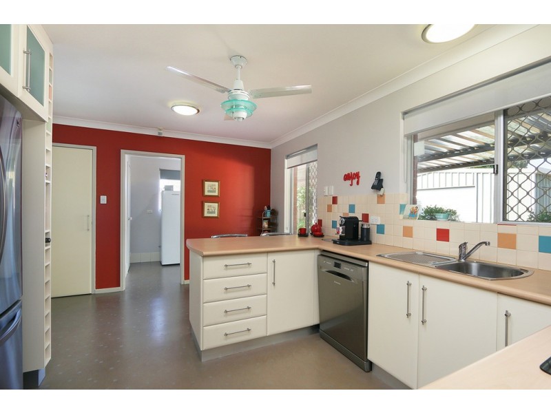 10 Kidson Street, Kardinya WA 6163