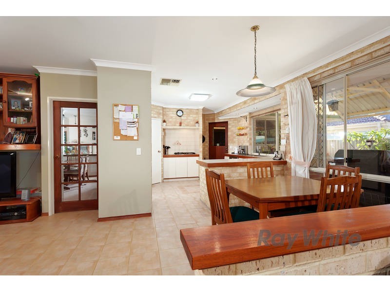 35 Ranford Loop, Kardinya WA 6163