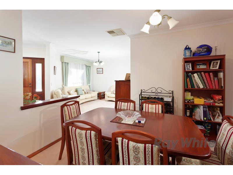 35 Ranford Loop, Kardinya WA 6163