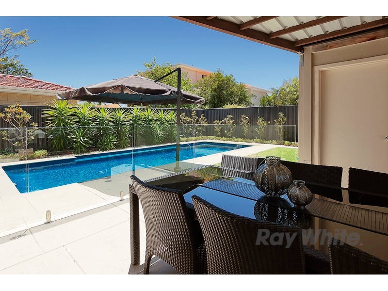 37 Hanrahan Loop, Kardinya WA 6163