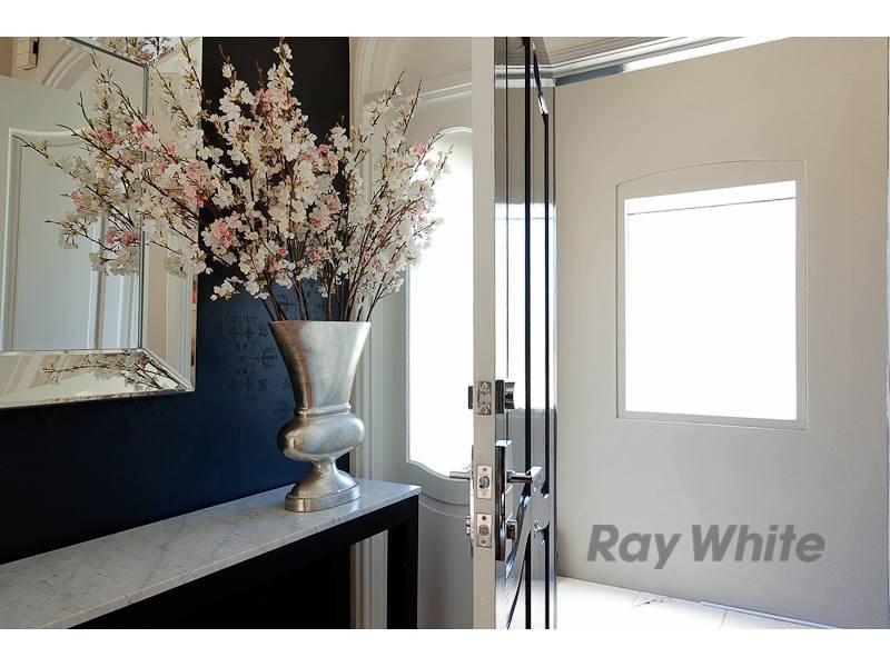 37 Hanrahan Loop, Kardinya WA 6163