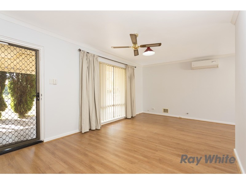 9 Scole Place, Huntingdale WA 6110