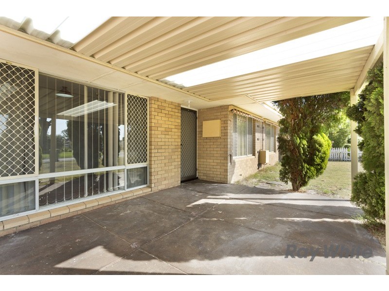 9 Scole Place, Huntingdale WA 6110