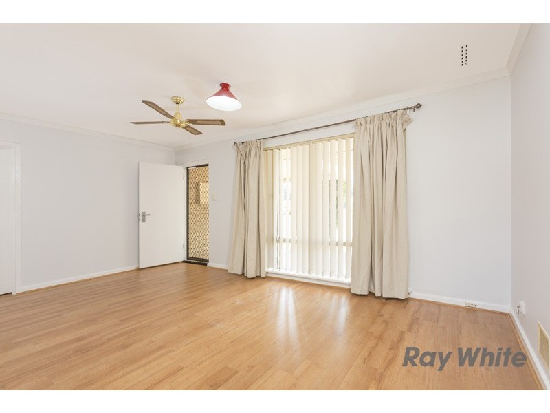 9 Scole Place, Huntingdale WA 6110