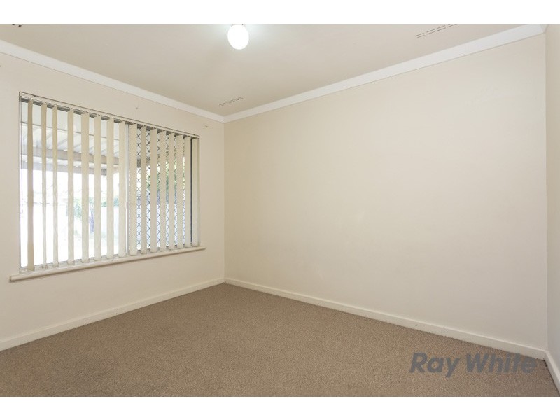 9 Scole Place, Huntingdale WA 6110