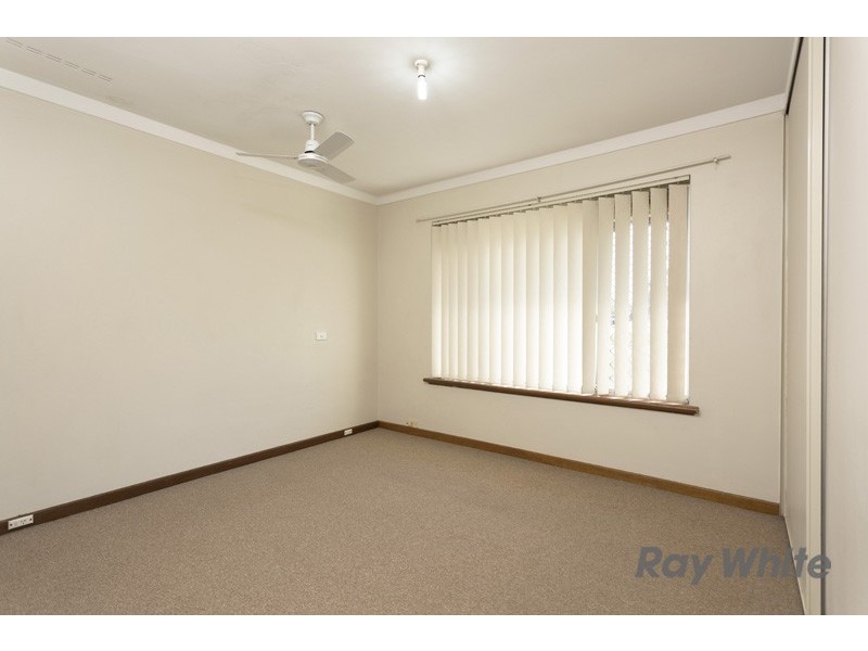 9 Scole Place, Huntingdale WA 6110