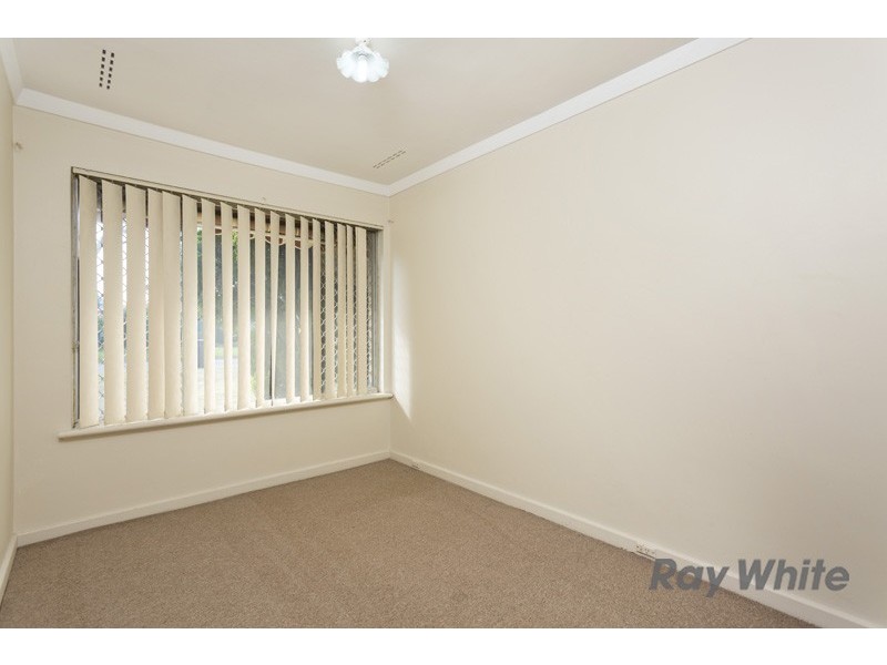 9 Scole Place, Huntingdale WA 6110