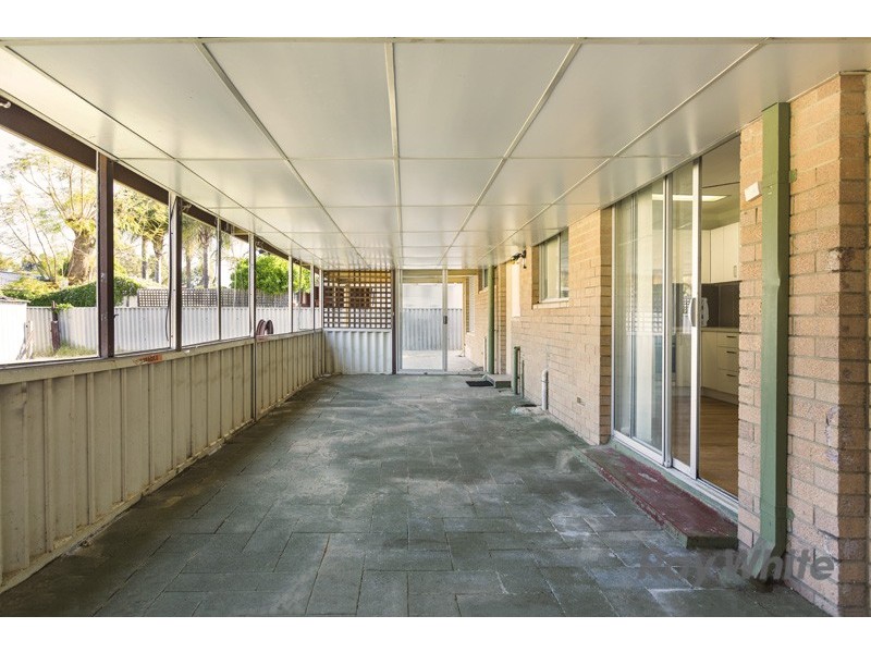 9 Scole Place, Huntingdale WA 6110