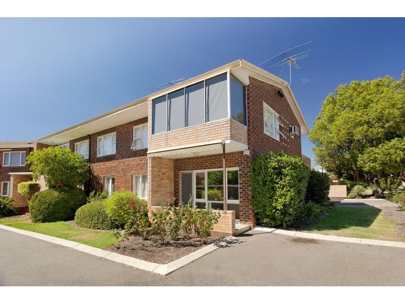 1/30 Eric Street, Como WA 6152