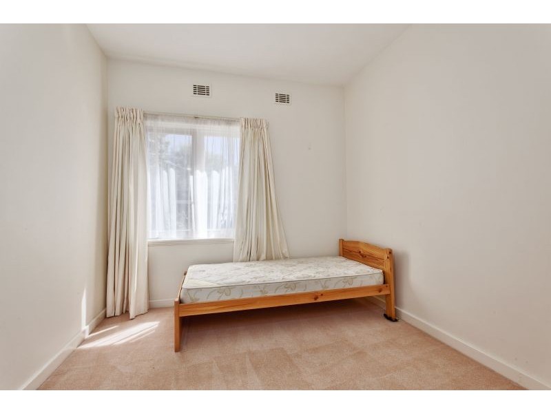 1/30 Eric Street, Como WA 6152