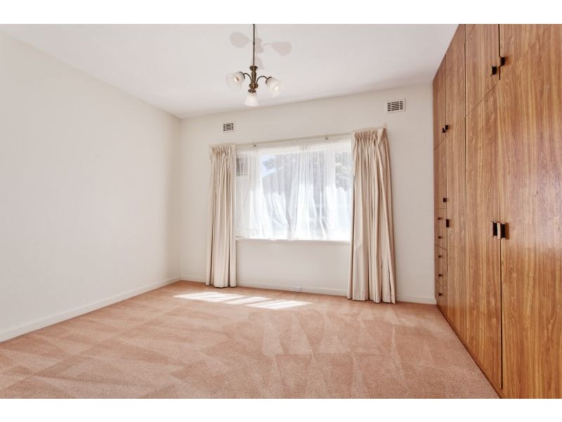 1/30 Eric Street, Como WA 6152